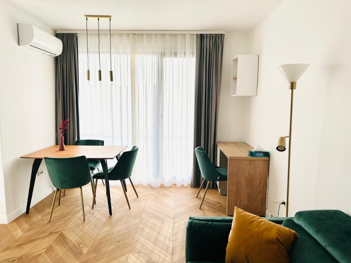 Bel Dom - The Park, Luxury 2 Rooms Apartment With Panorama Kaloşvar Dış mekan fotoğraf
