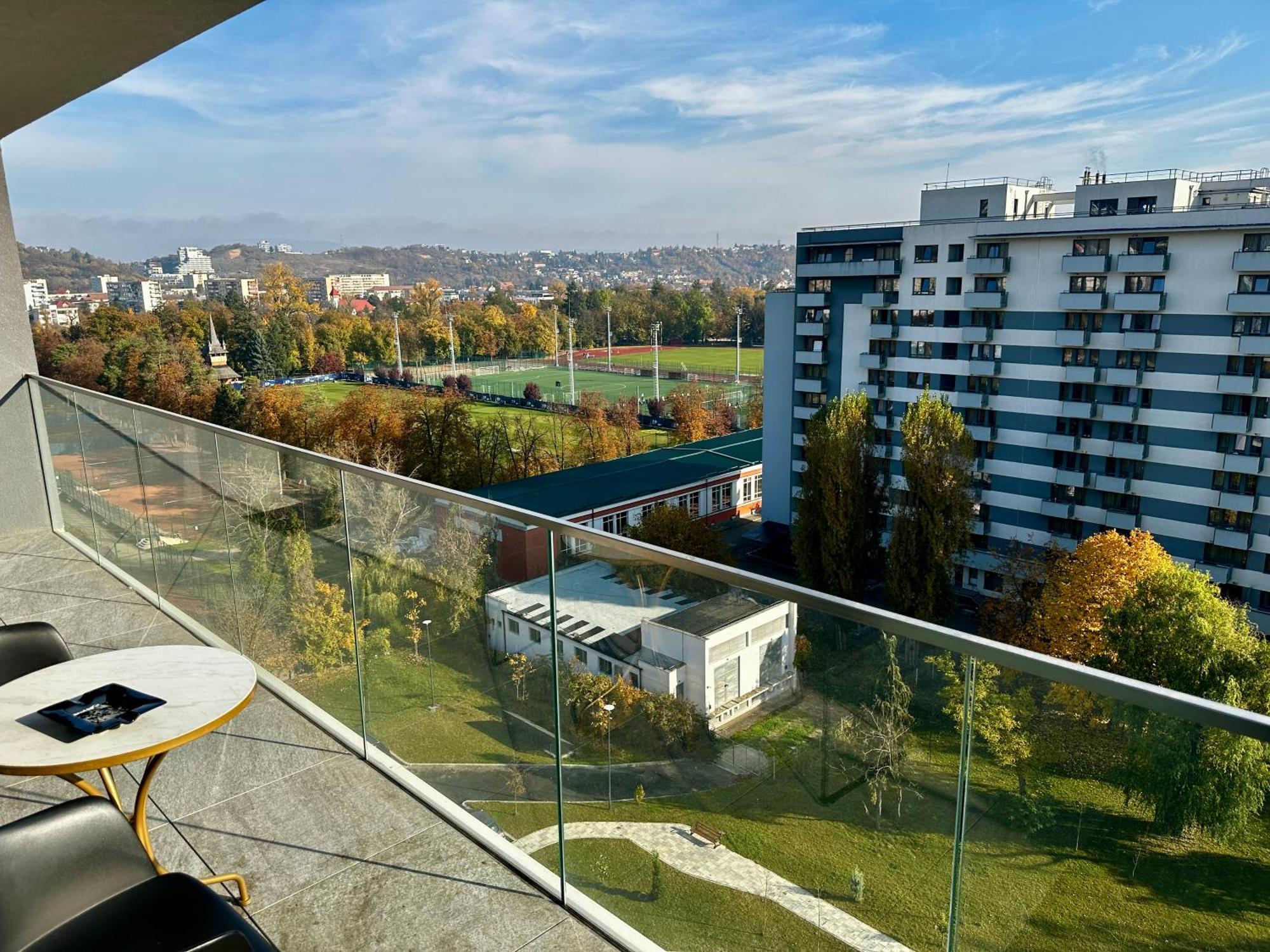 Bel Dom - The Park, Luxury 2 Rooms Apartment With Panorama Kaloşvar Dış mekan fotoğraf
